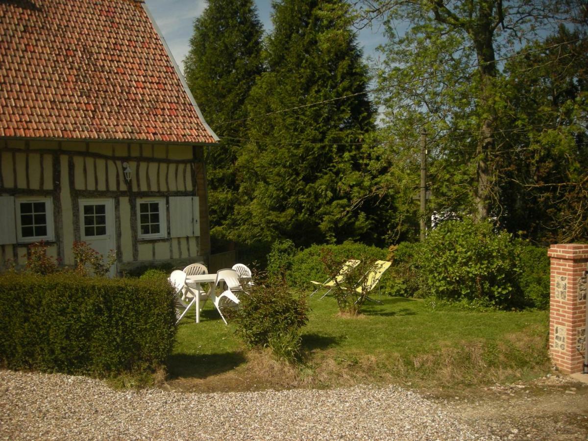 Les Gites De La Renardiere Gueures Zewnętrze zdjęcie